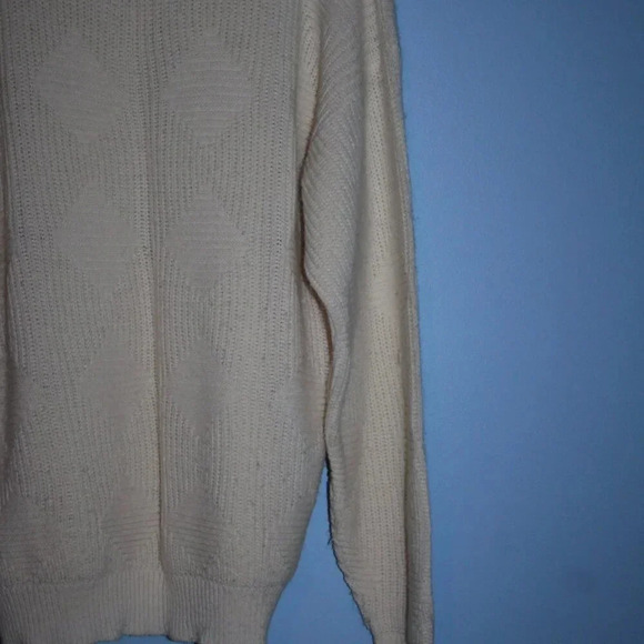 Cuddle Knit Made in the USA V-Neck Sweater Women's Small Modest Vintage - Picture 13 of 14